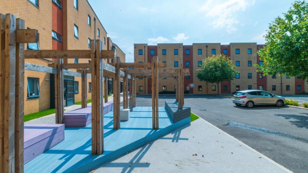 Homely Private Bedrooms At Oxford Court In Manchester Exterior photo